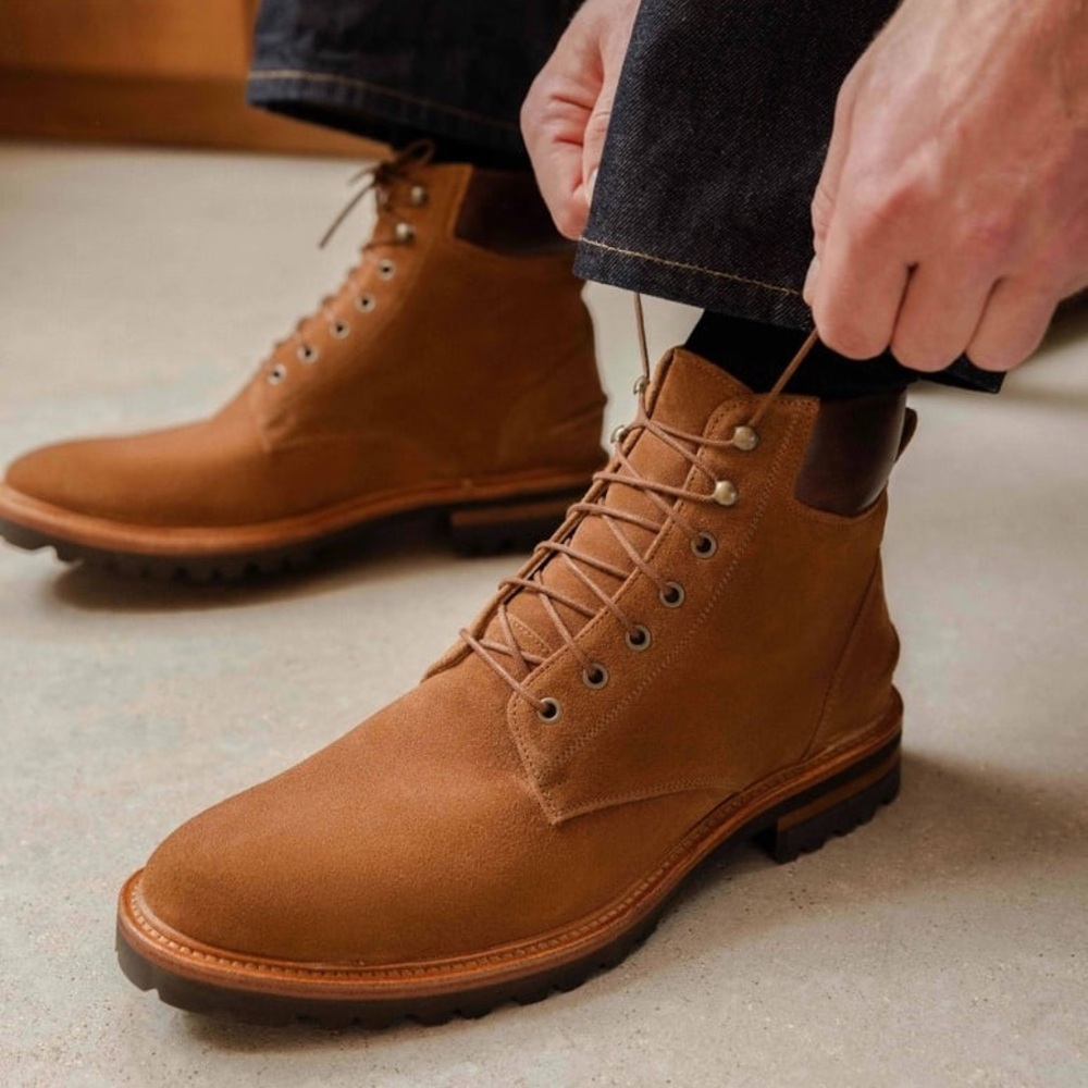 Brand New Bobbie’s Suede Brown Boots in Size 44